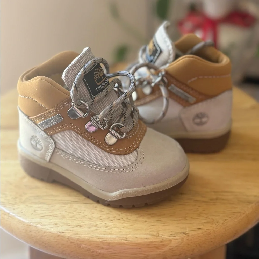 New Timberland Tan and White Boots with Chunky Sole